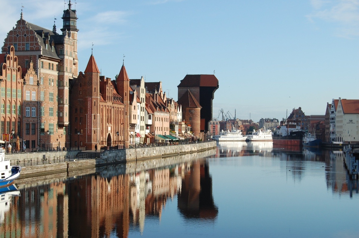 [Aktualizacja] Gdańsk nie chce stacji bazowych na szkołach. Podobno szkodzą uczniom