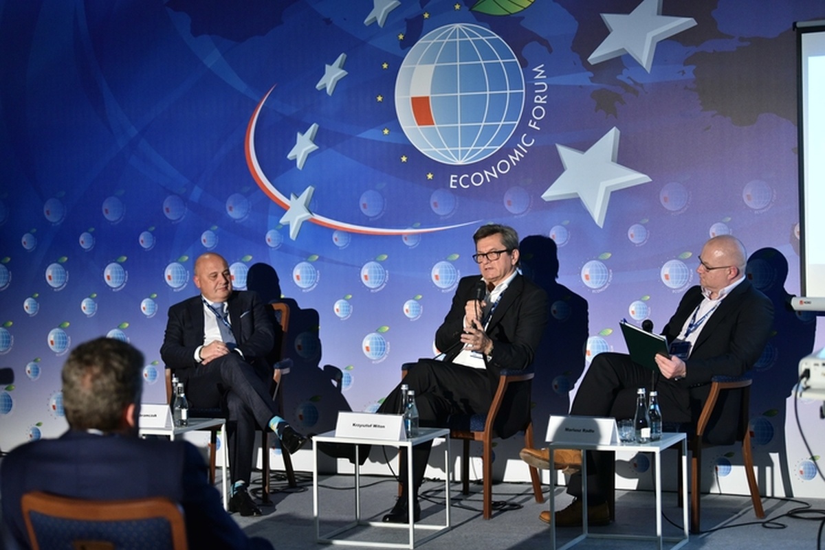 Rozwój 5G w Polsce jest ograniczony przez przepustowość sieci