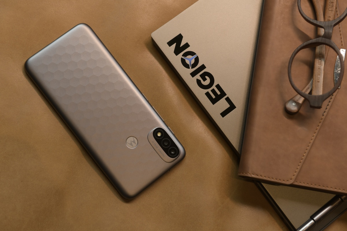 Motorola Moto E20 – nowy budżetowiec z Androidem Go