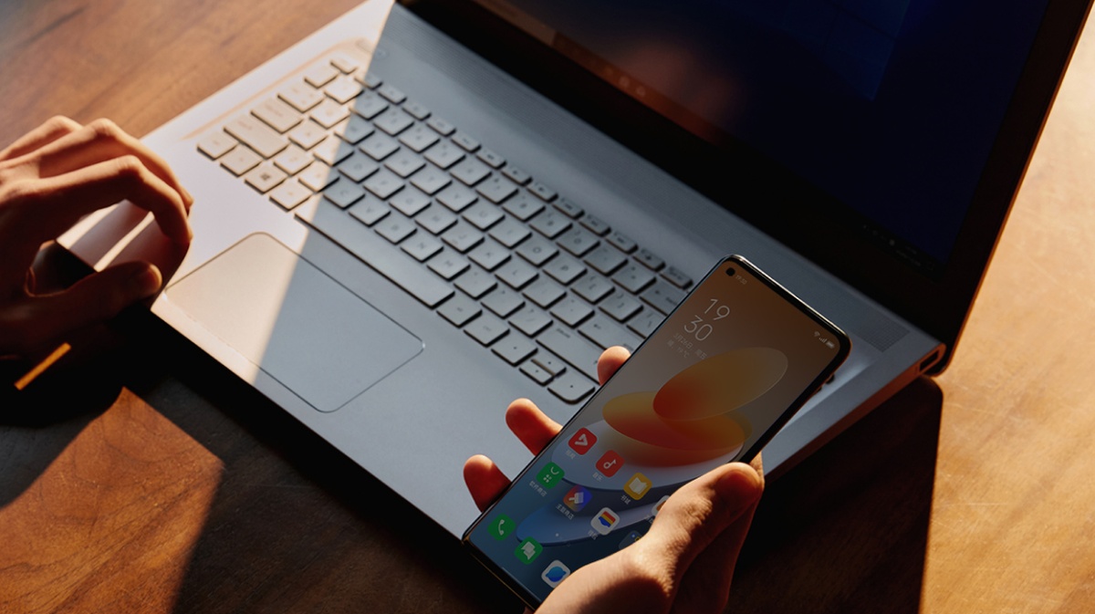 Oppo prezentuje system ColorOS 12