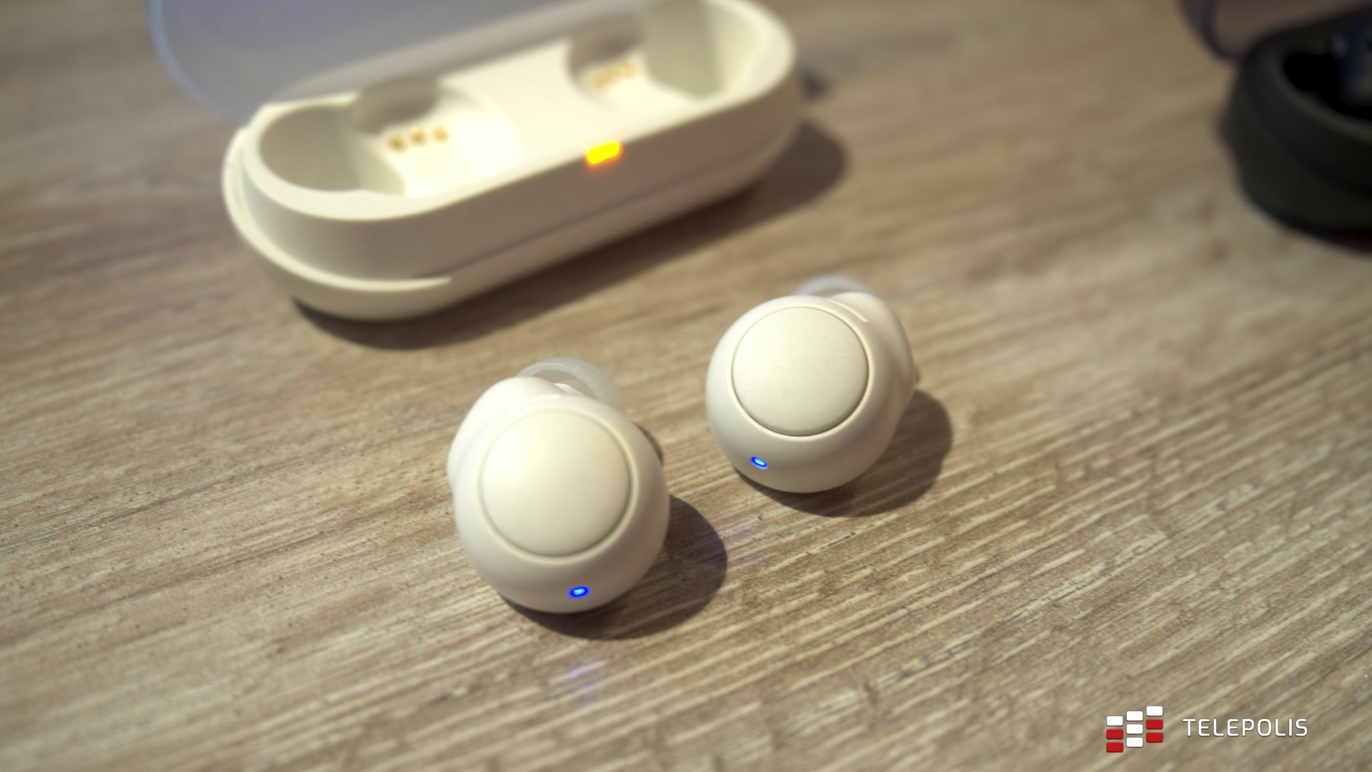 Sony WF-C500 i WH-XB910N - debiutują stylowe słuchawki Bluetooth