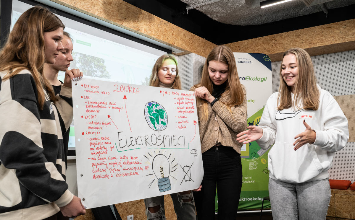 Co robić z elektrośmieciami? Nauczy tego Centrum ElektroEkologii