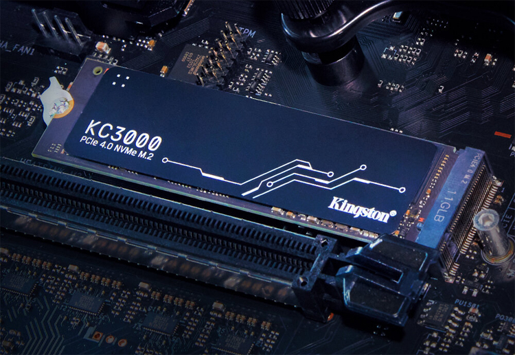 Kingston prezentuje dysk SSD NVMe PCIe 4.0 z nietypowym radiatorem