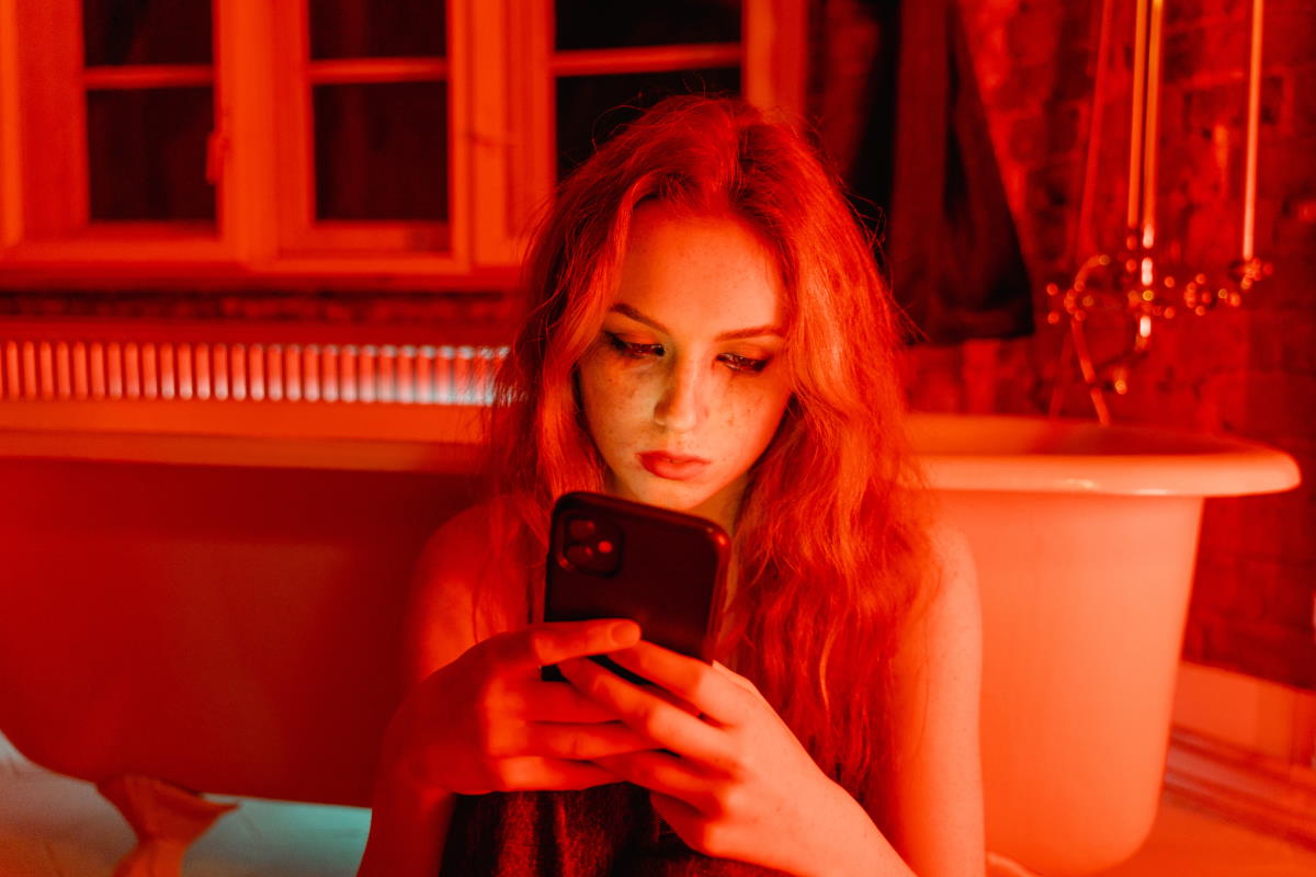 Uwaga, niebezpieczne SMS-y! Piszą nawet w środku nocy