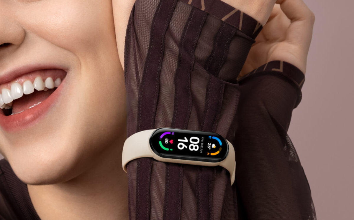 Xiaomi Mi Smart Band 6 NFC z płatnościami Xiaomi Pay już w Polsce. Znamy cenę!