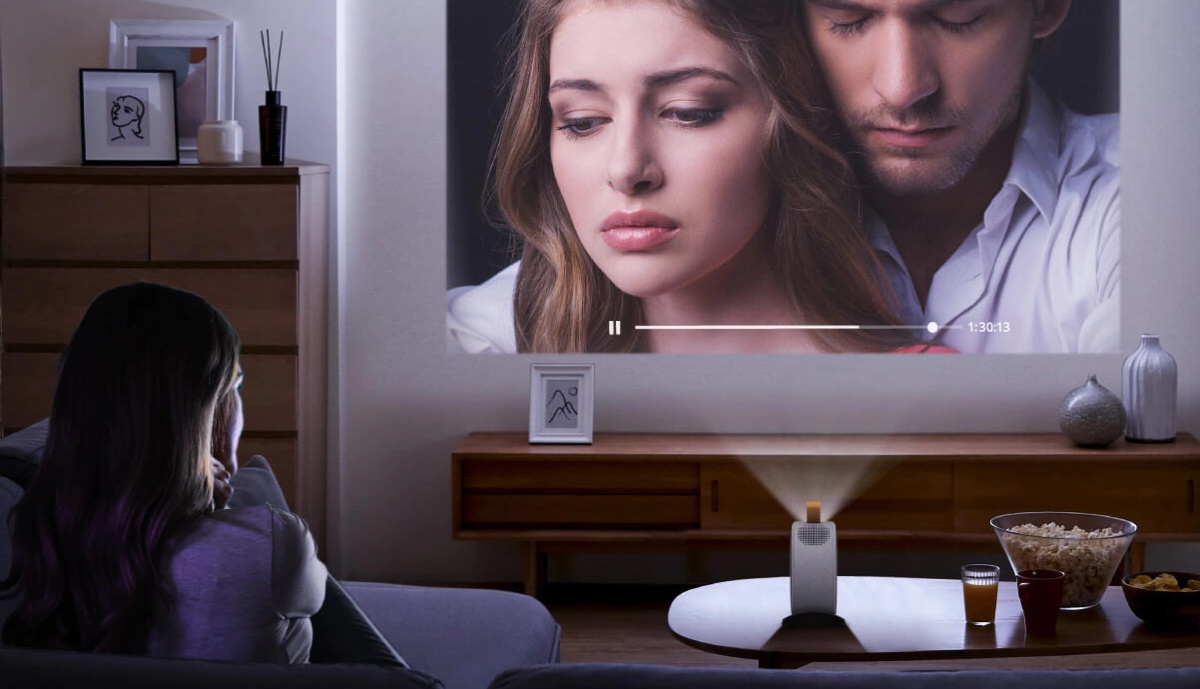 BenQ GV30 – przenośny projektor z Android TV i głośnikami 2.1