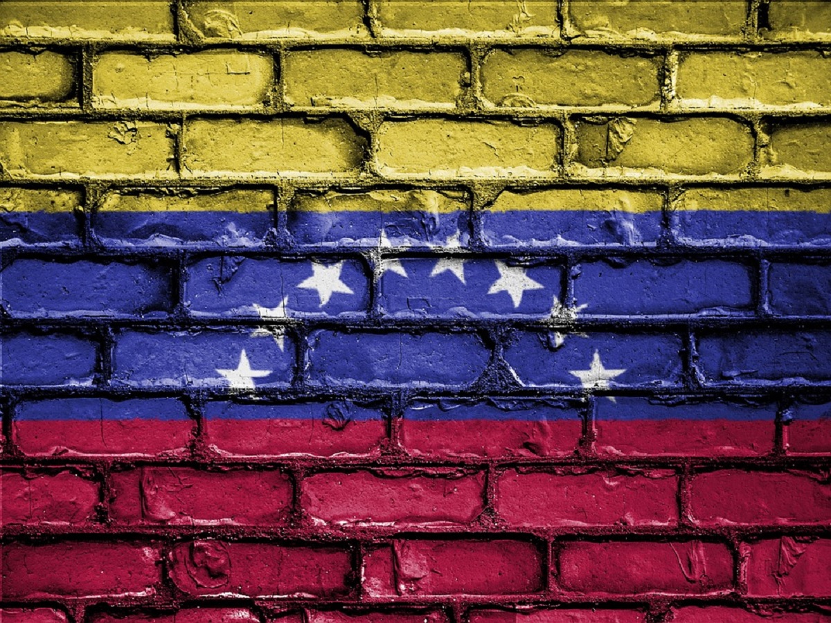 Najdziwniejsza waluta startuje: Wenezuela wprowadza cyfrowego boliwara