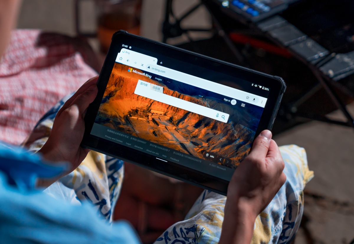 Oukitel RT1 – pancerny tablet z potężną baterią i Dual SIM. Mega tani na Black Friday