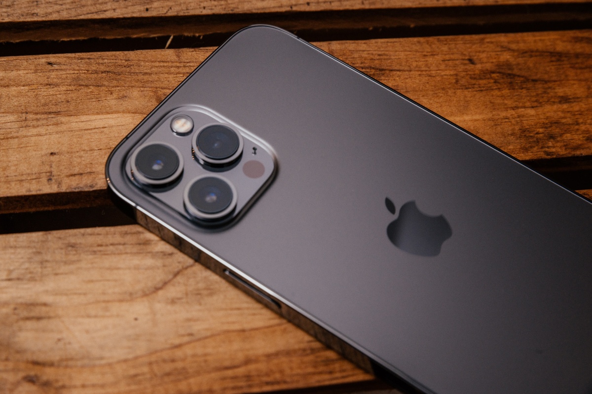Apple liderem rynku smartfonów w Chinach, Huawei poza podium – październik 2021