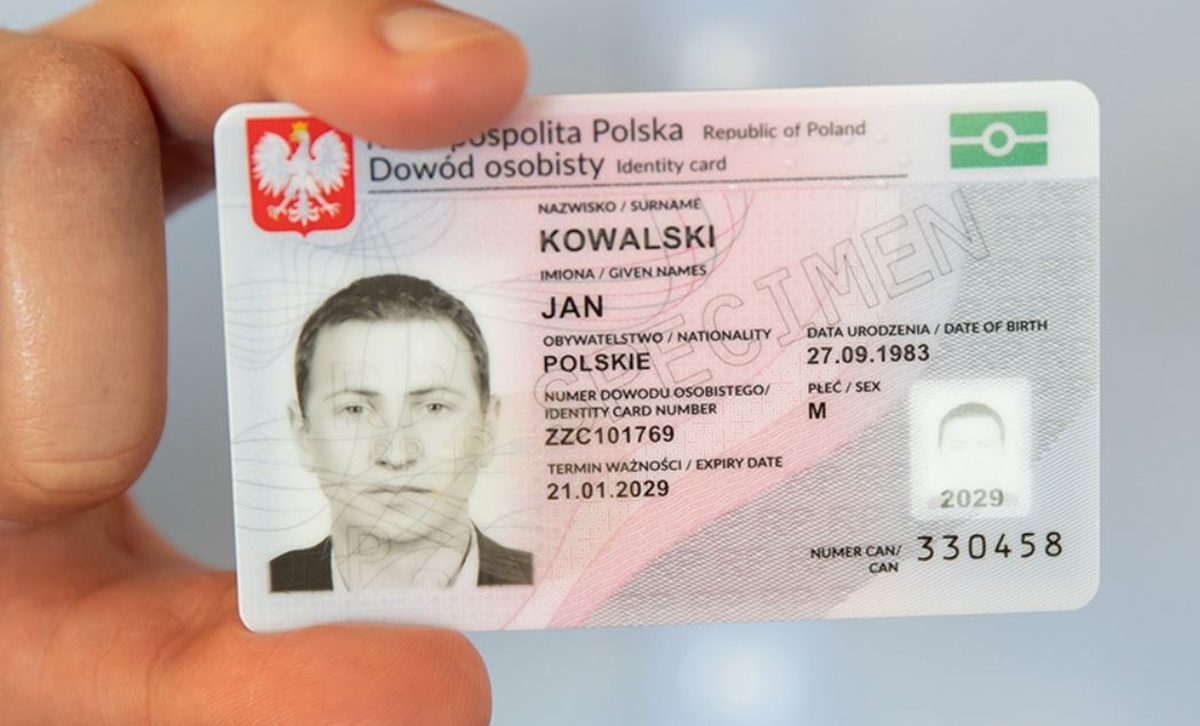 Nowe e-dowody już od poniedziałku. Wniosku nie złożysz online