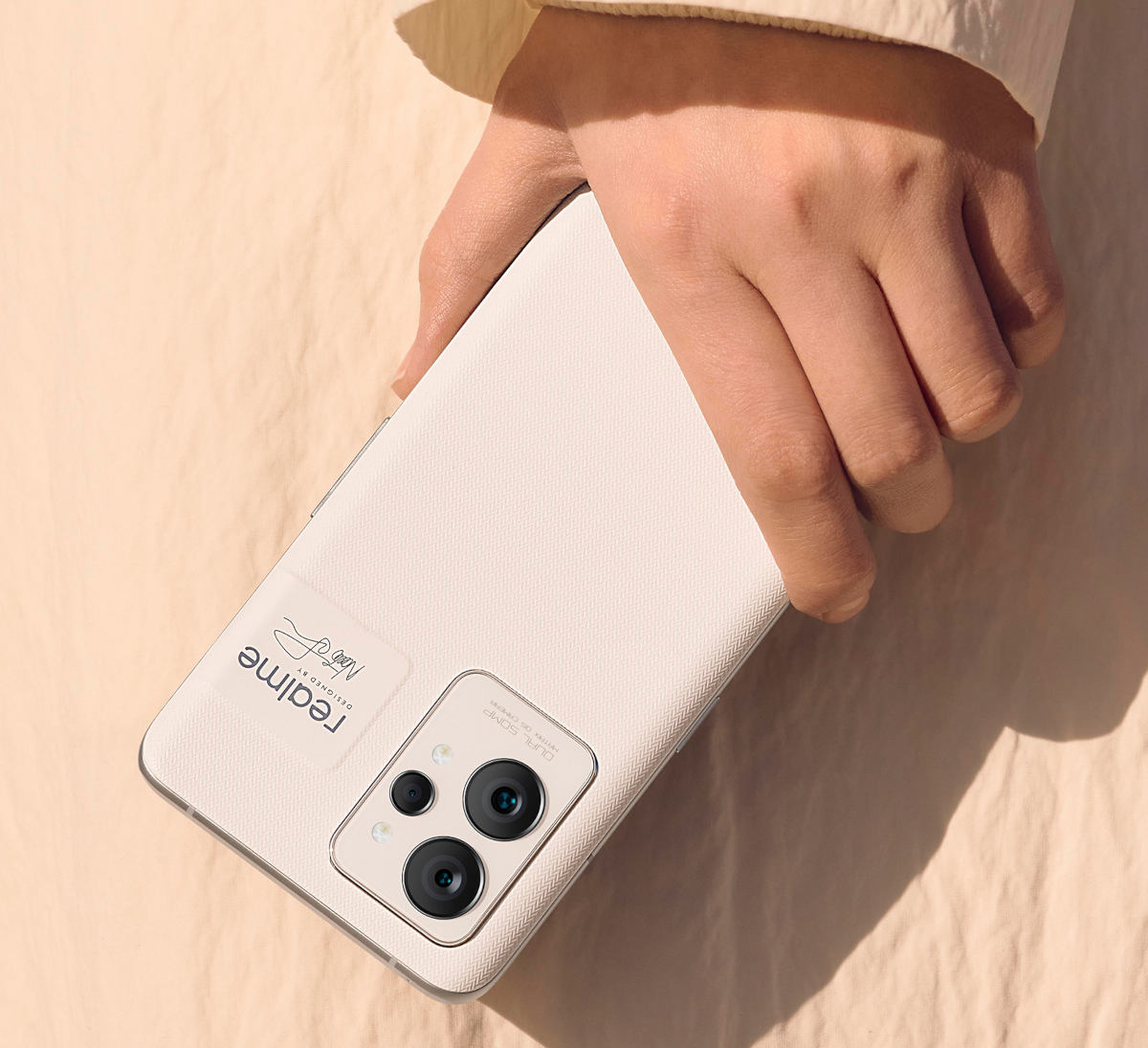 Ależ Realme namieszało! Będą trzy wersje Realme GT 2 Pro