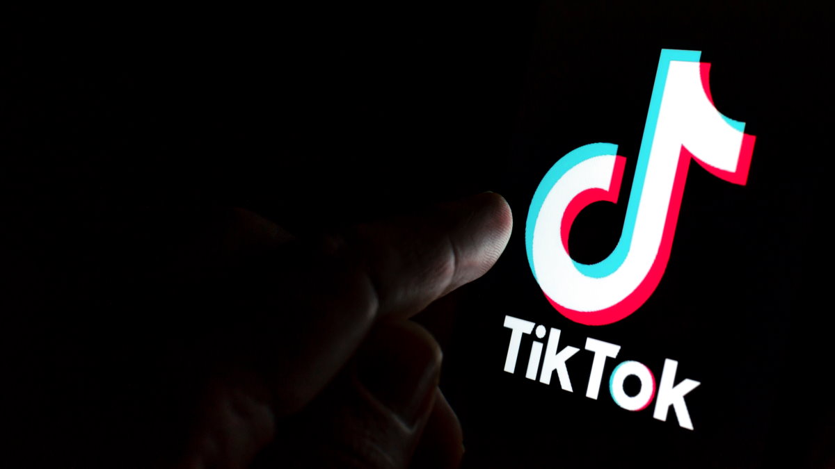 Oglądała TikTok po 12 godzin. Teraz ma koszmary