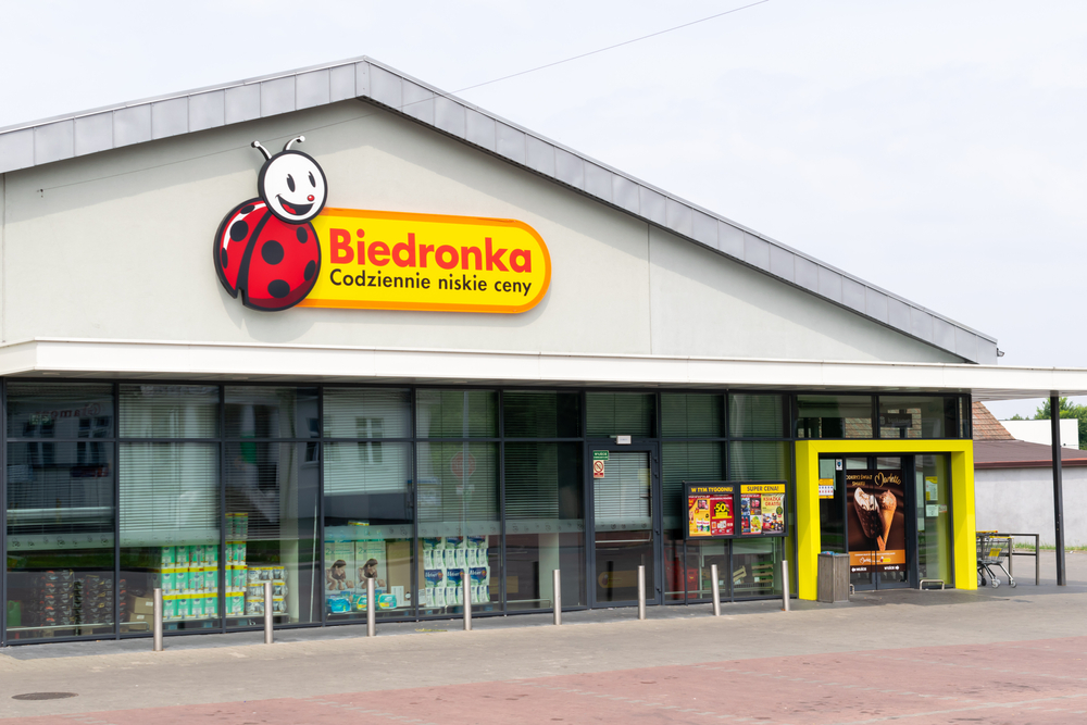 Biedronka z kolejnymi okazjami. Można zaoszczędzić parę stówek