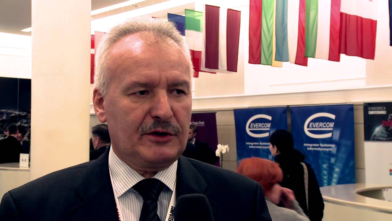 PiS chce kontrolować telefonię i internet. „Przywrócenie stanu z czasów PRL-u”