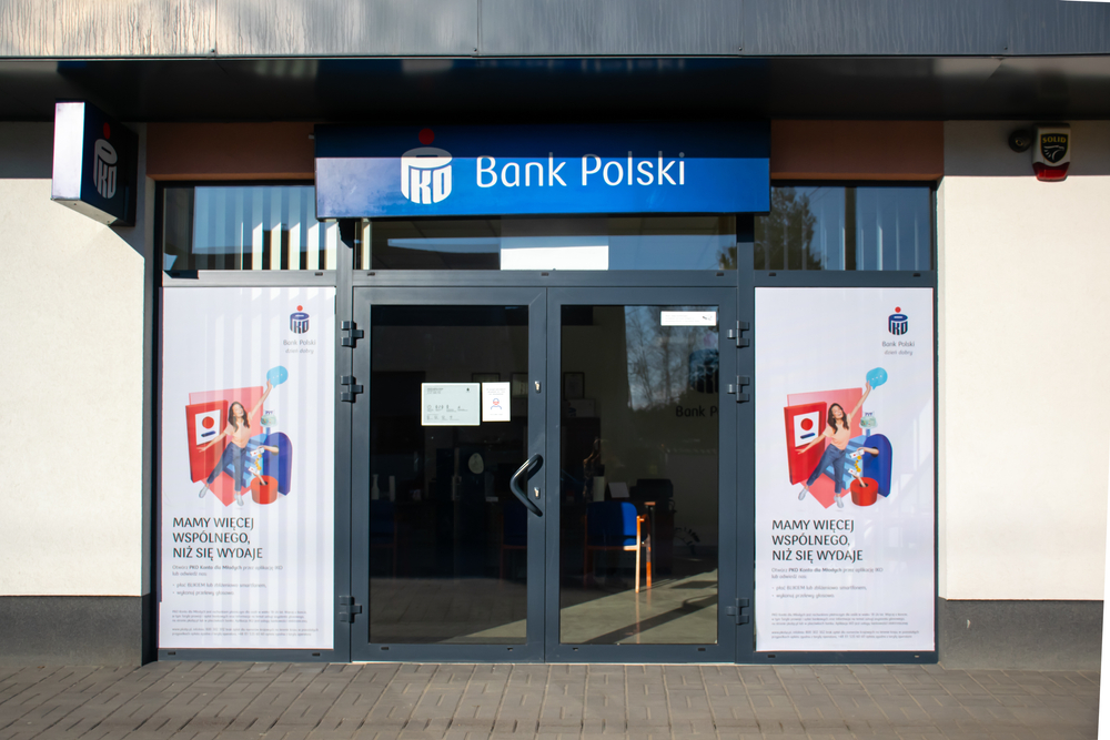 PKO BP alarmuje. Trwa atak na klientów