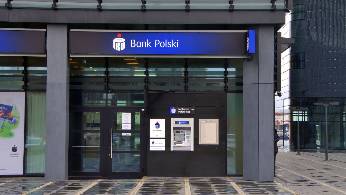 PKO BP z praktyczną nowością. Powiedzą Ci, jeśli robisz źle