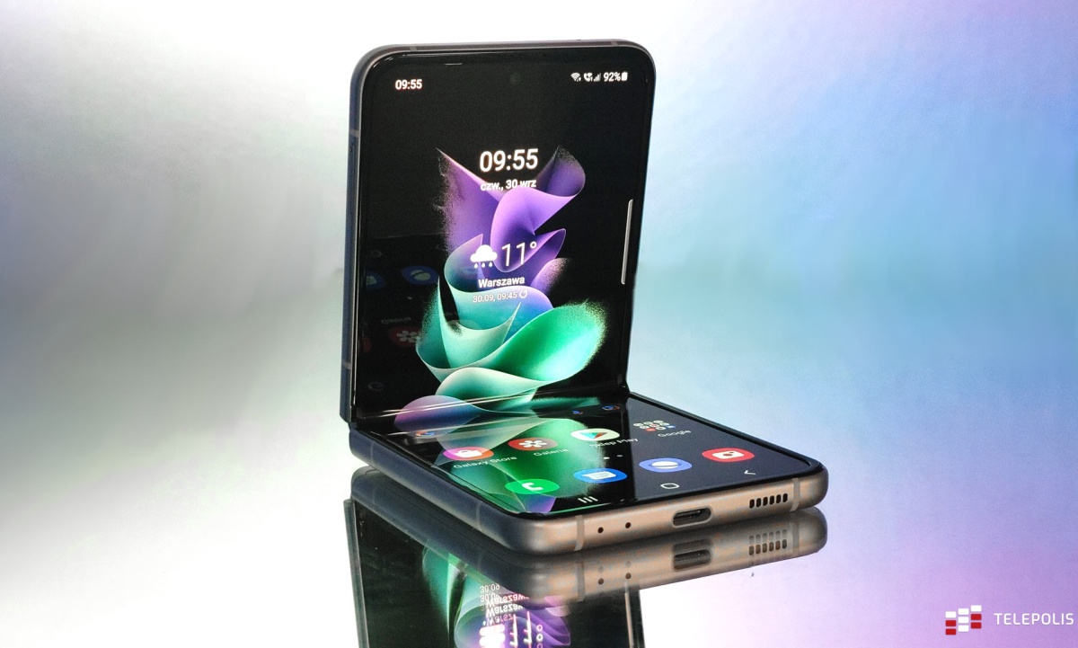 Samsung Galaxy Z Flip3 w tym kraju nie daje szans innym smartfonom