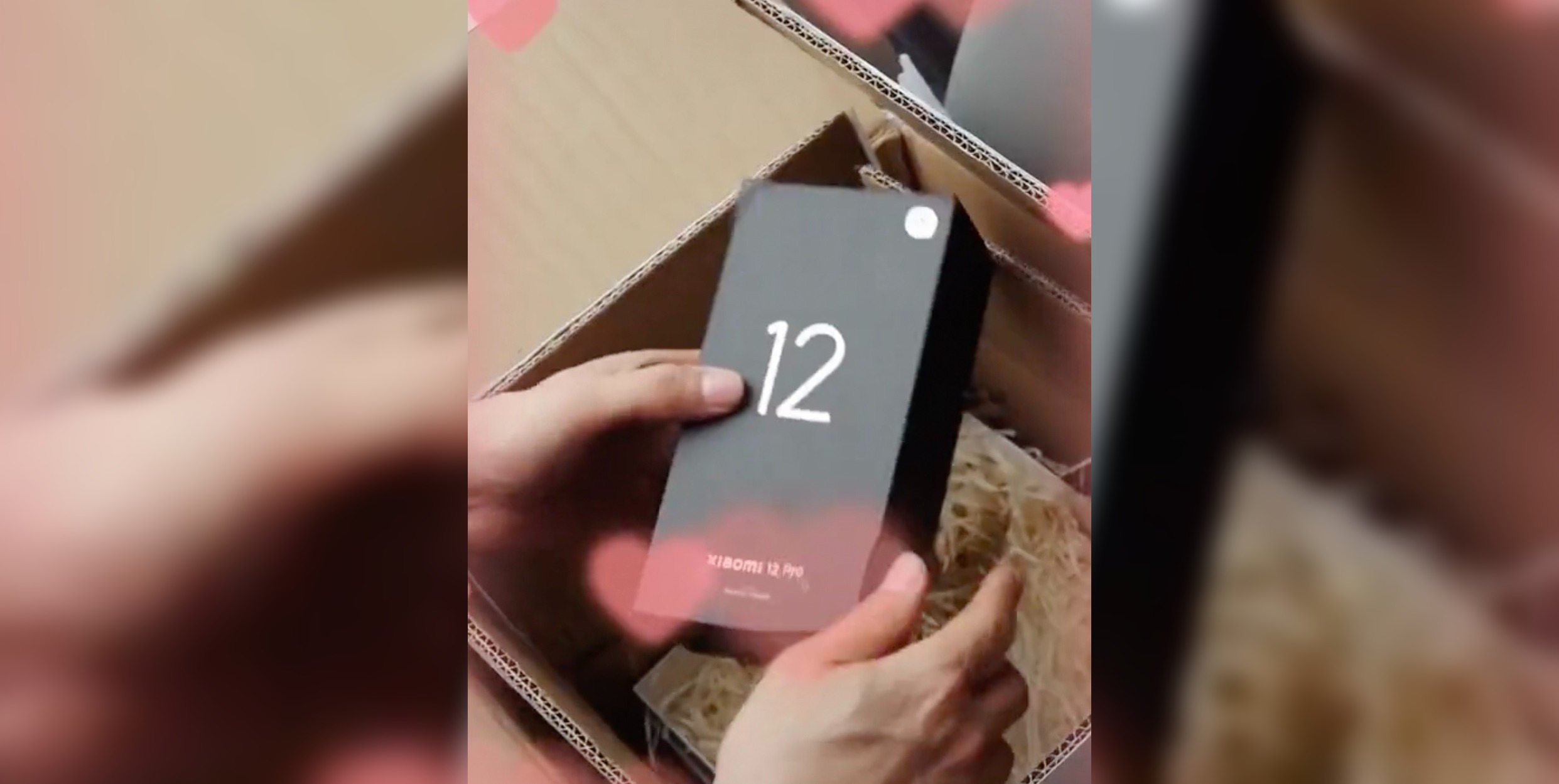 Xiaomi śmieszkuje z siebie, w roli głównej kłódki i kartony