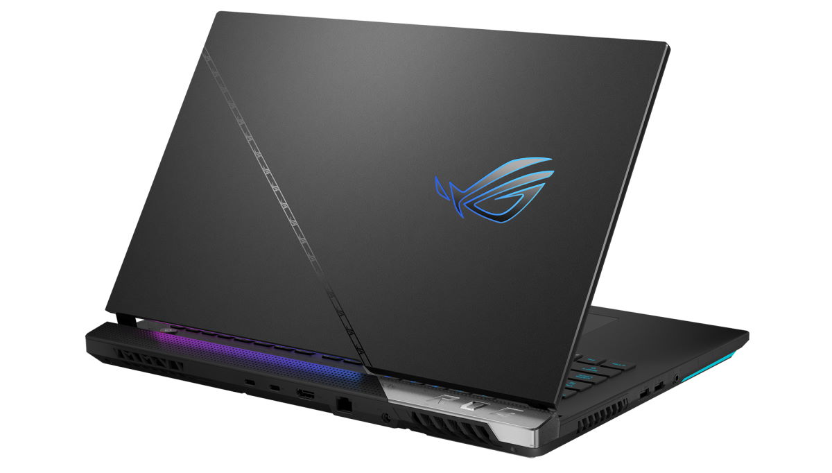 Asus pokazał kilkanaście nowych laptopów dla graczy