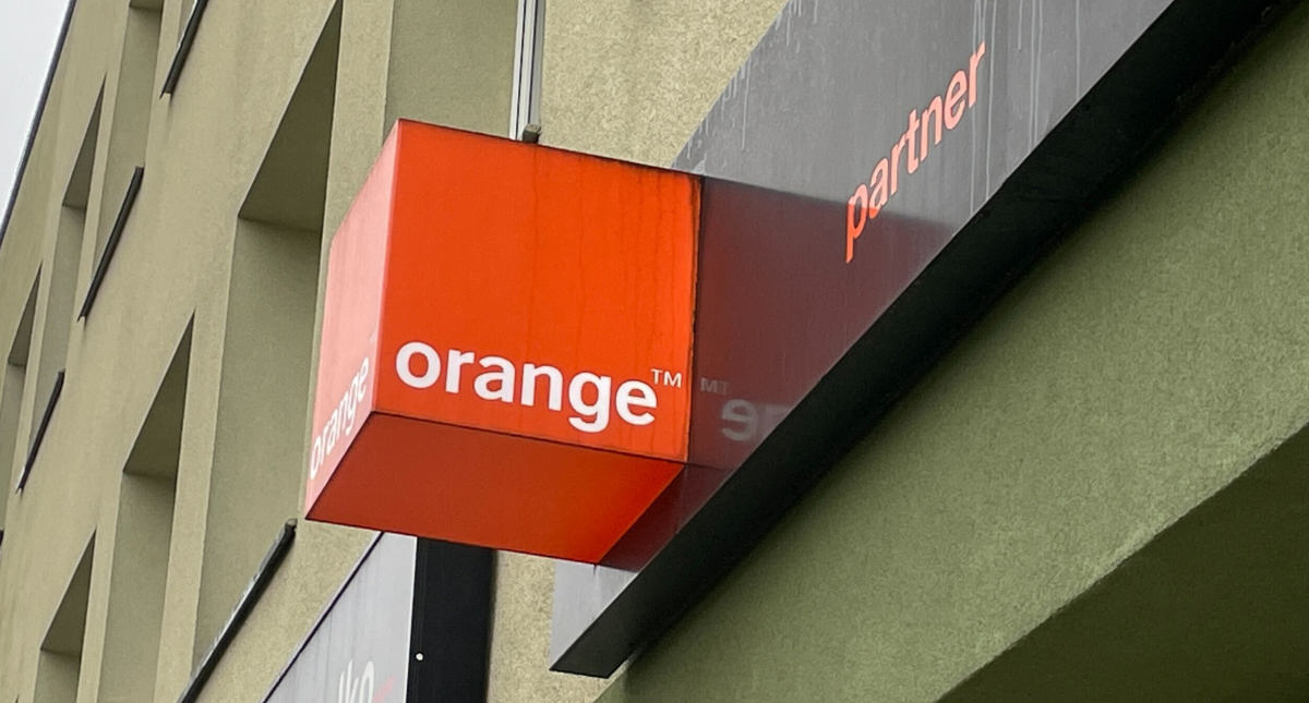 Orange daje prezent, dobry bonus na ferie. Odbierz do 1 lutego