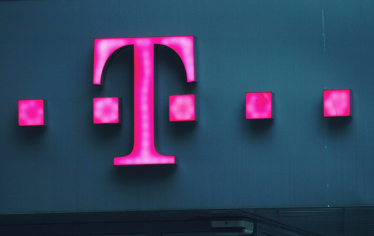 T-Mobile: nowa oferta MagentaBIZNES dla firm. Większe pakiety, więcej minut