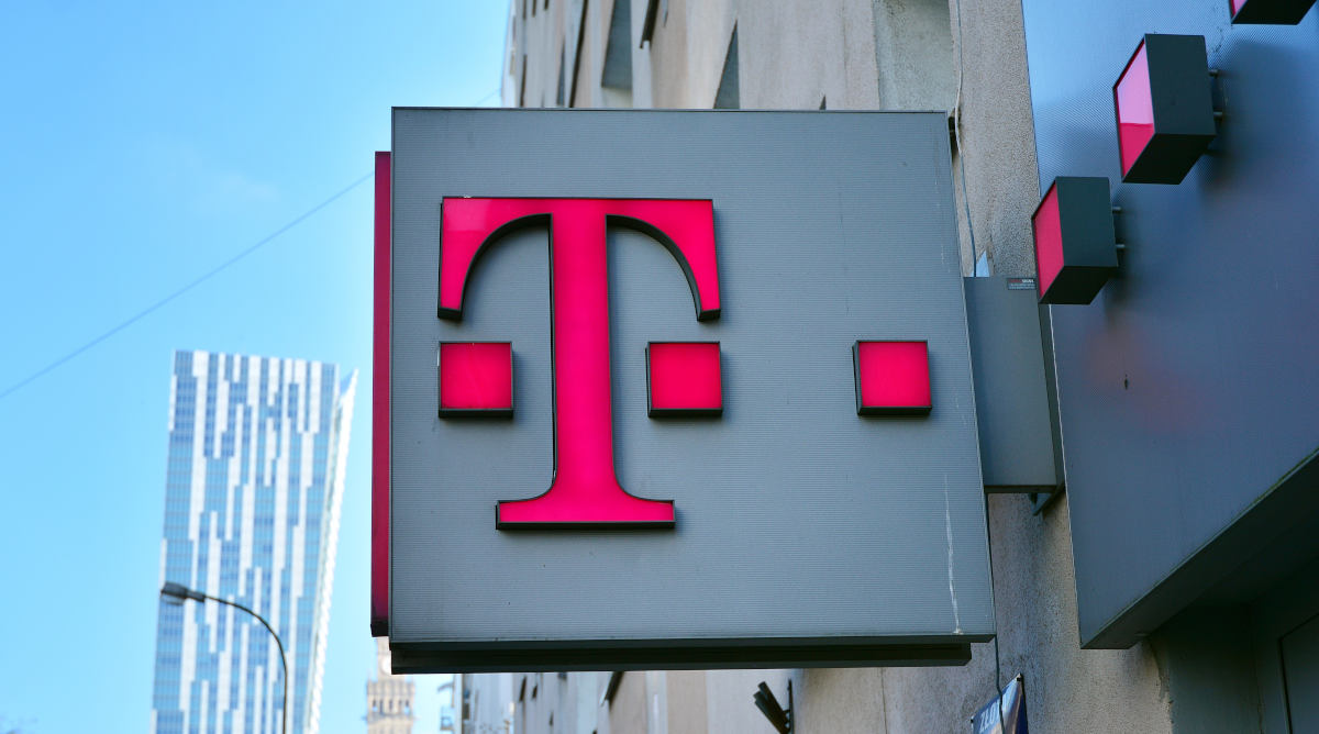 T-Mobile: nowa usługa zmniejsza ryzyko niechcianego przelogowania