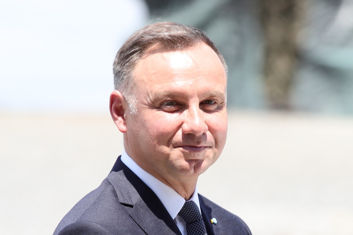 Andrzej Duda płaci za szczepienie. Inwencja cwaniaków nie zna granic
