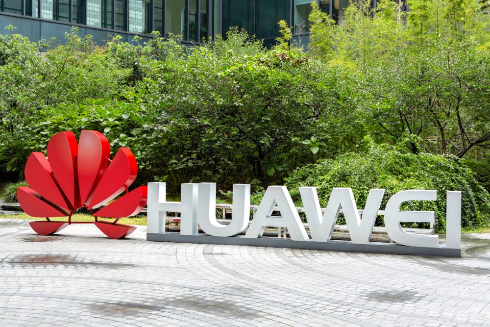Huawei łapie zadyszkę nawet u siebie. Nowy lider w Chinach