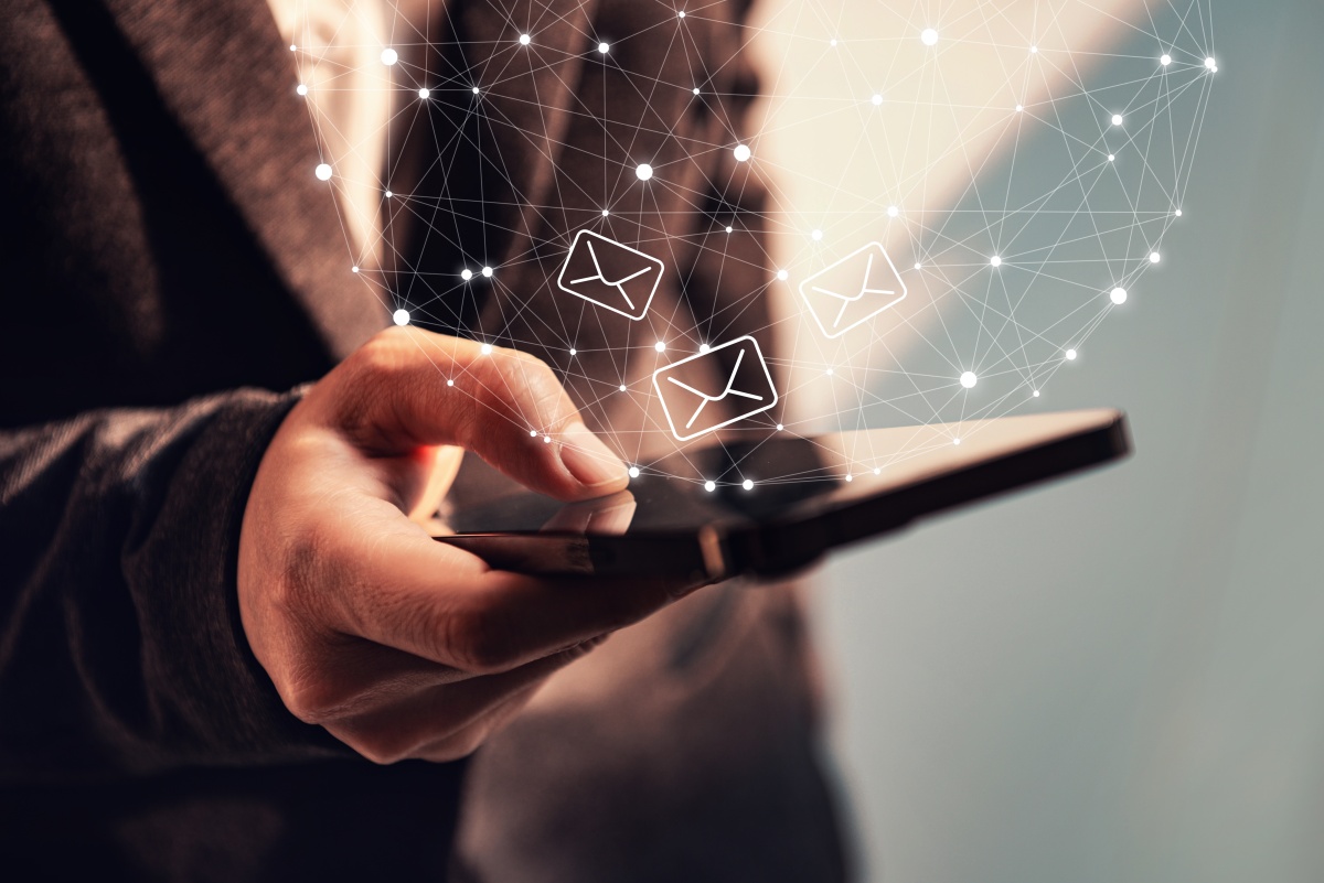 Ministerstwo Zdrowia znowu rozsyła SMS-y