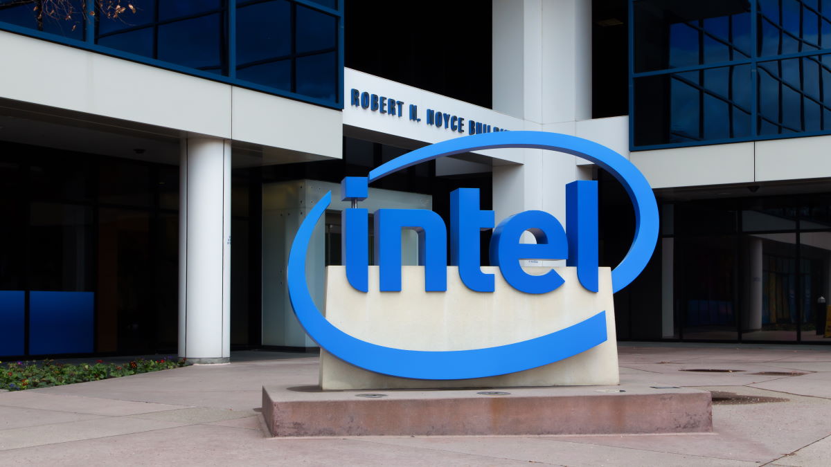 Tak wygląda karta graficzna Intel Arc Alchemist. Pierwszy unboxing