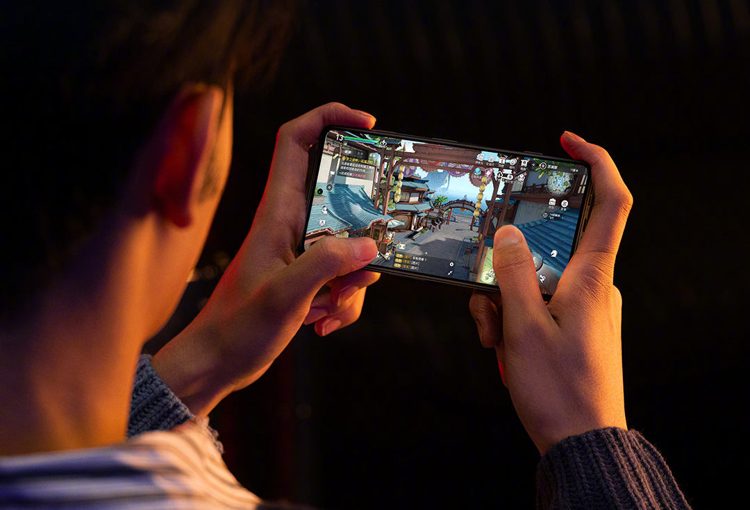 Xiaomi Redmi K50 Gaming Edition oficjalnie. Powstał też wariant AMG Petronas F1