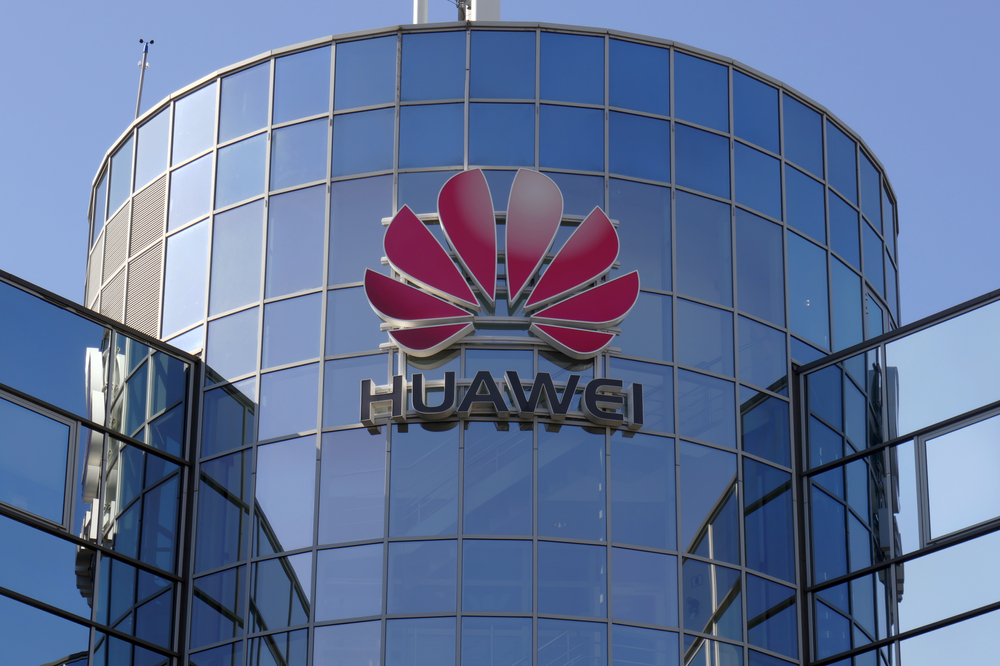Huawei romansuje z Putinem? Jest stanowisko firmy (aktualizacja)