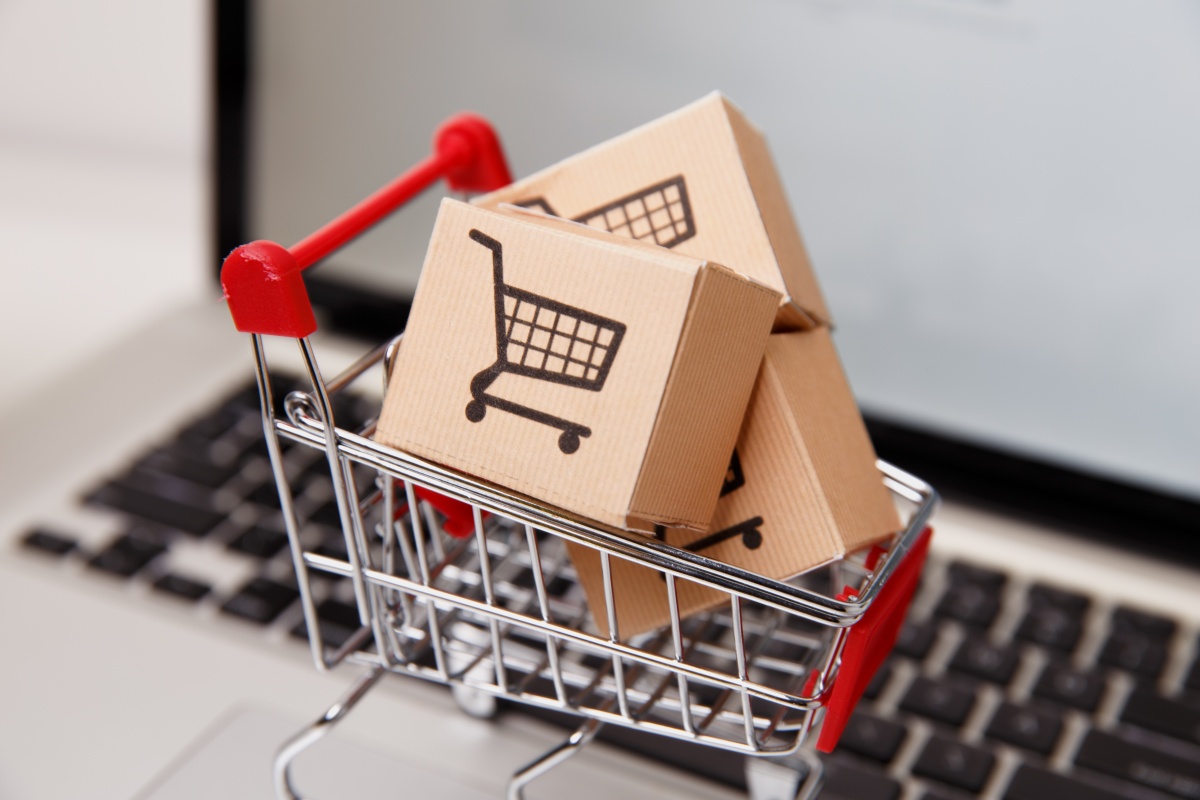 Jak założyć sklep internetowy na PrestaShop?