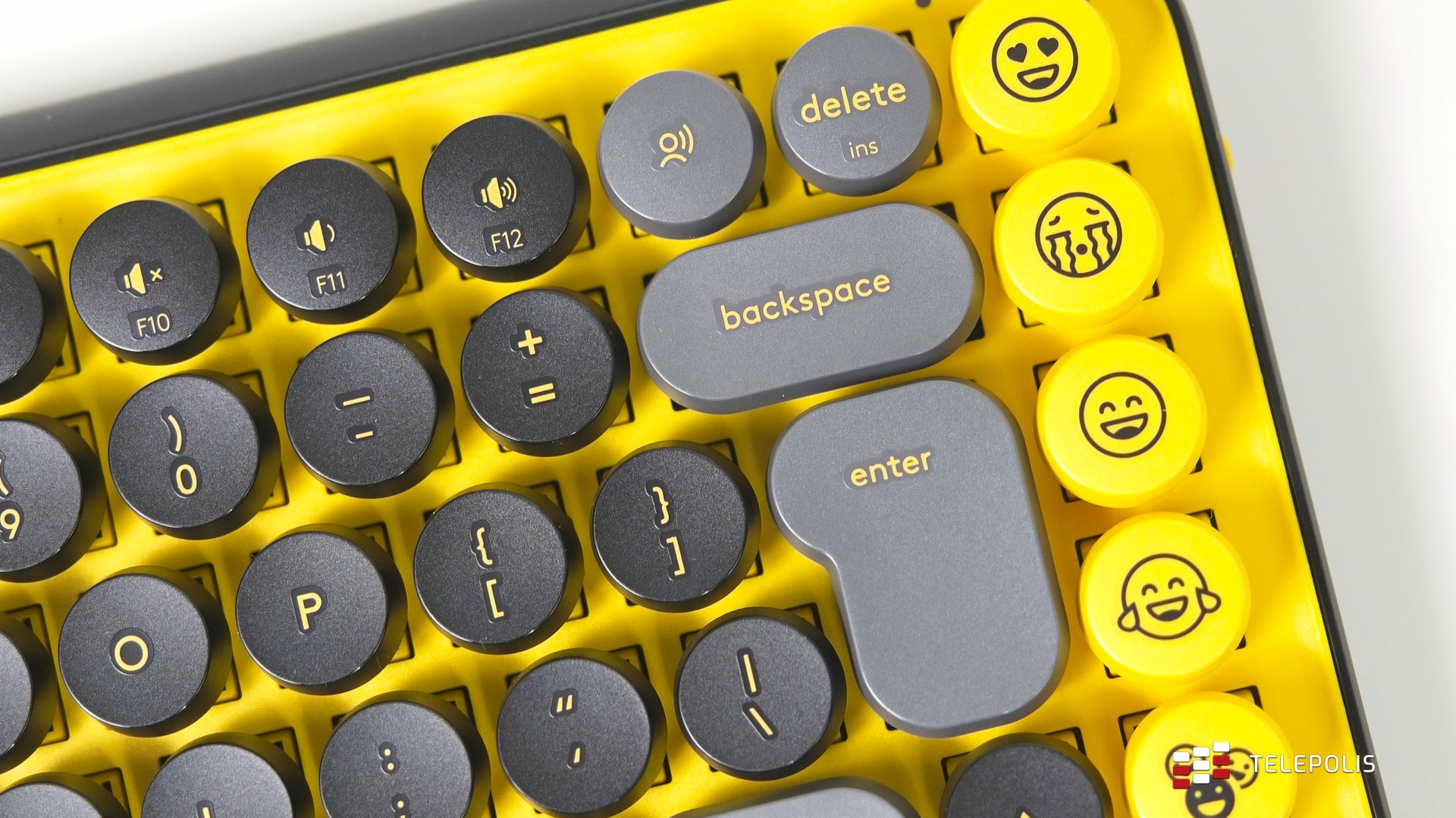 Logitech POP Keys i POP Mouse - test efektownej klawiatury i myszki