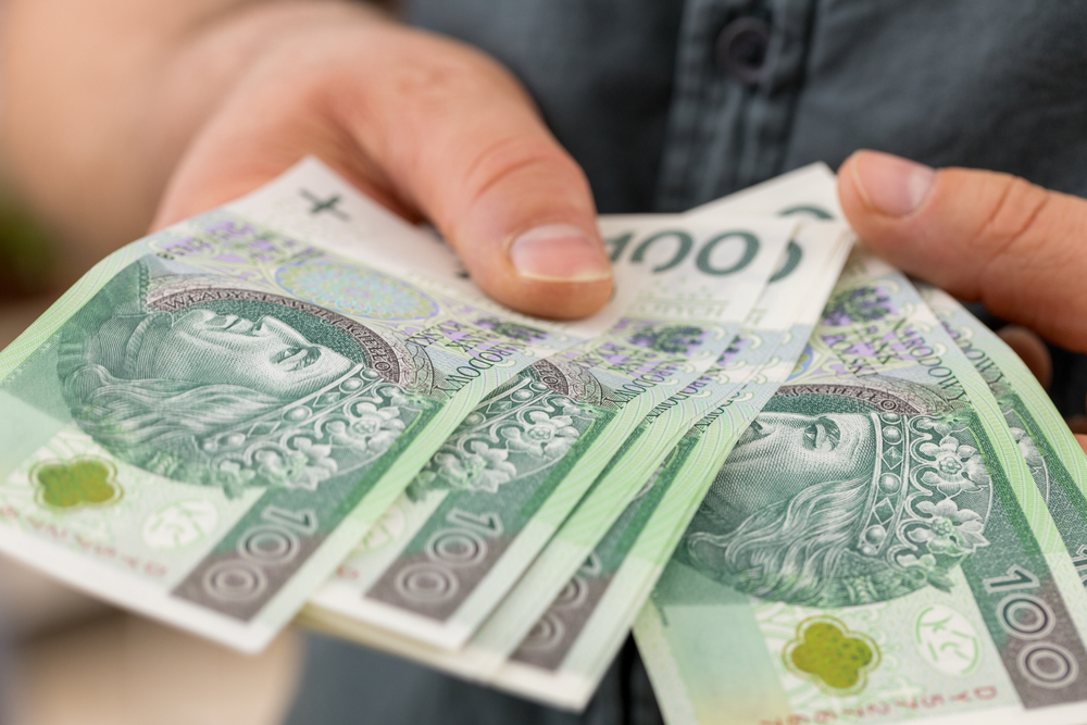 Atak na pieniądze Polaków. Eksperci uczą, jak się ochronić