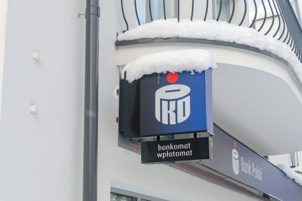 PKO BP alarmuje. Klienci zagrożeni utratą pieniędzy