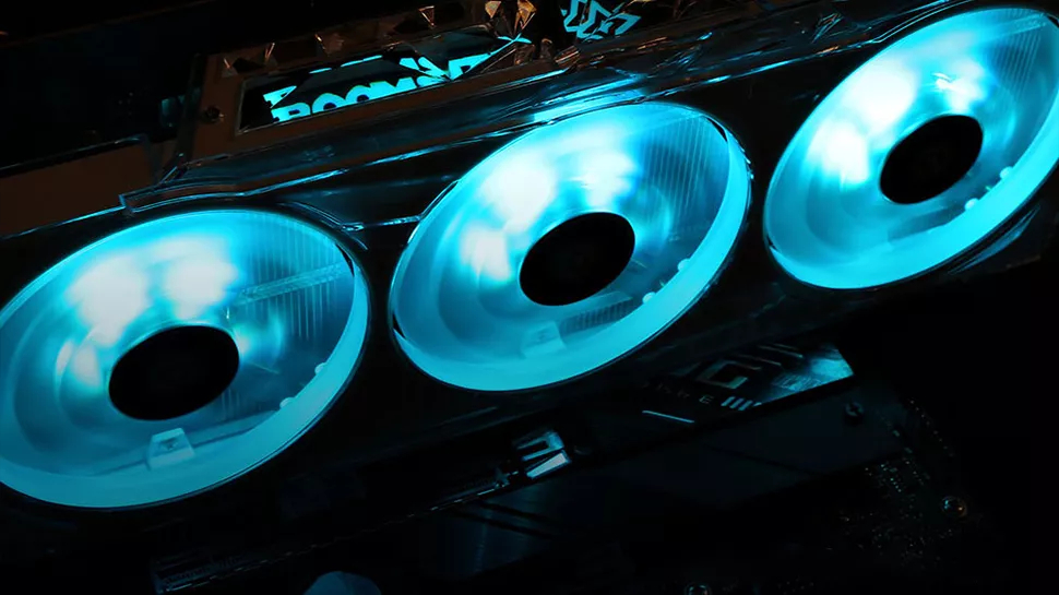 Wyciekły pierwsze zdjęcia autorskich modeli GeForce RTX 3090 Ti