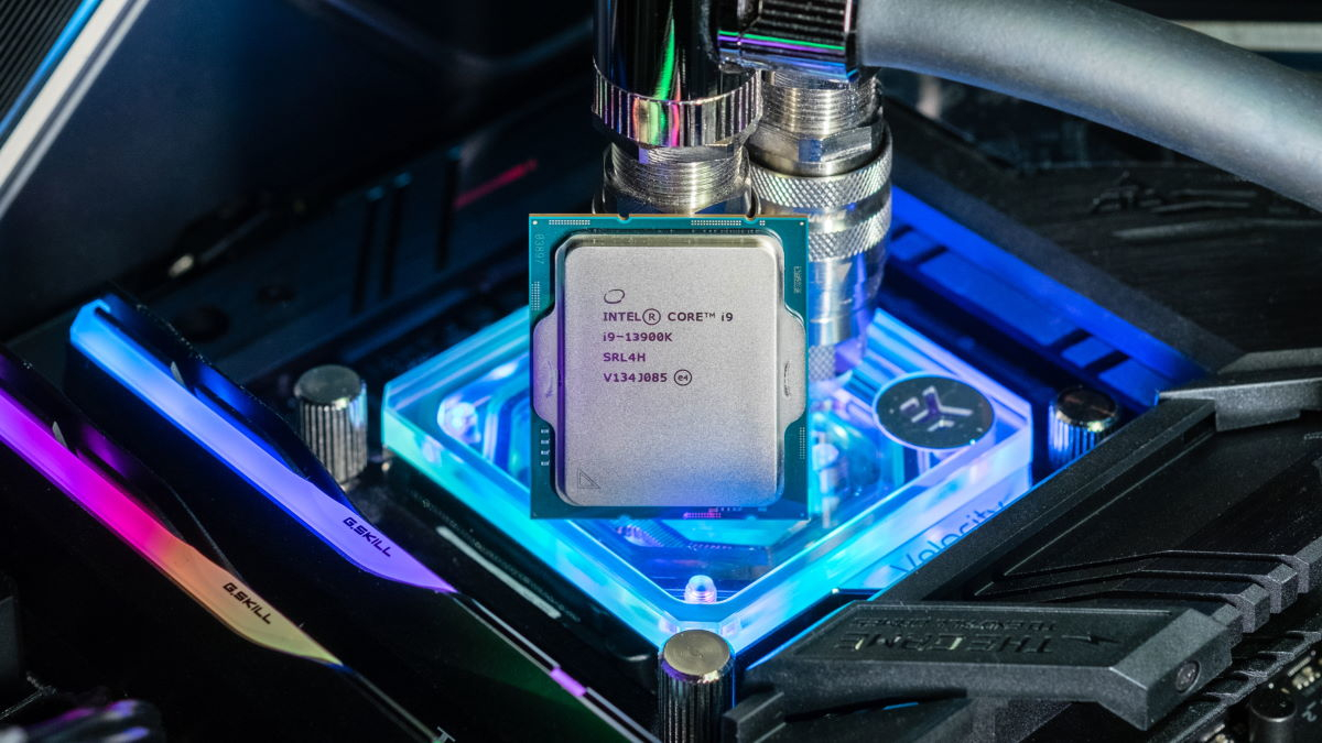 To koniec tanich pamięci DDR4? Intel ma parcie na standard DDR5