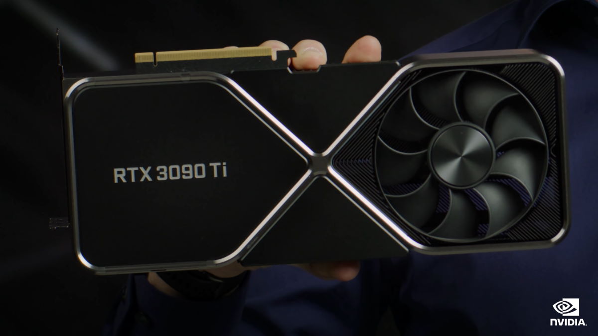GeForce RTX 3090 Ti z potężną przejściówką. Bez niej ani rusz