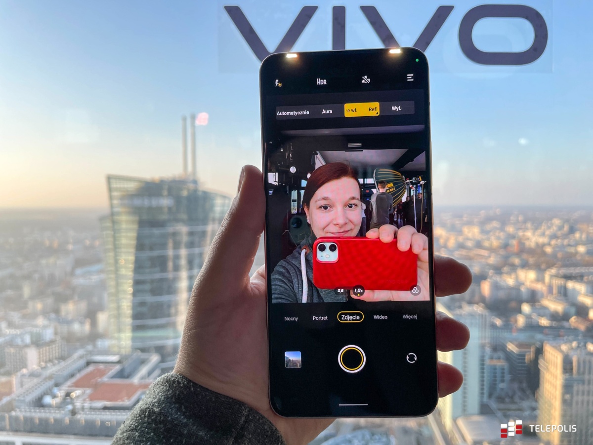 Vivo V23 5G debiutuje w Polsce. W prezencie dostaniemy słuchawki
