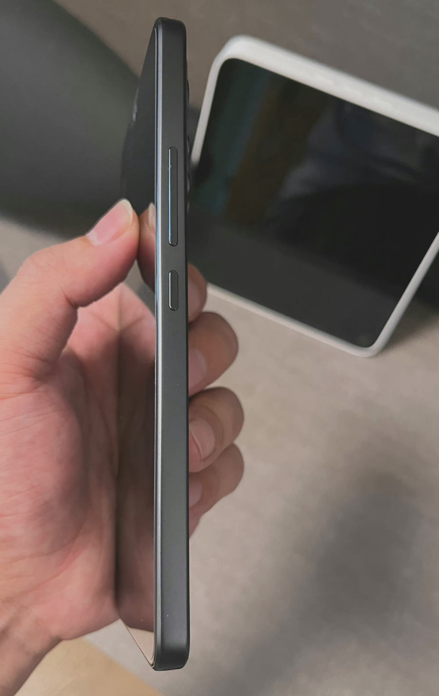 Xiaomi 12 Lite 5G na żywo. Ma aparat 108 Mpix i tak wygląda