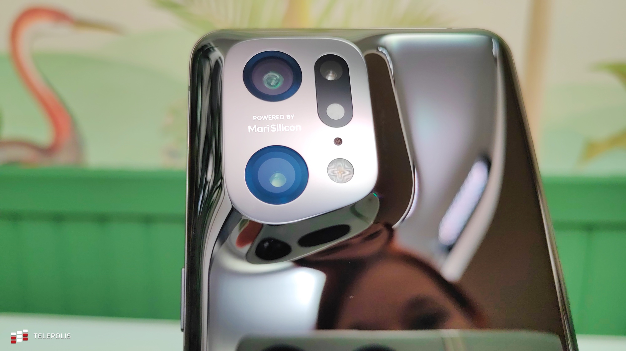 OPPO Reno7 5G kusi, ale to Find X5 Pro powoduje opad szczęki