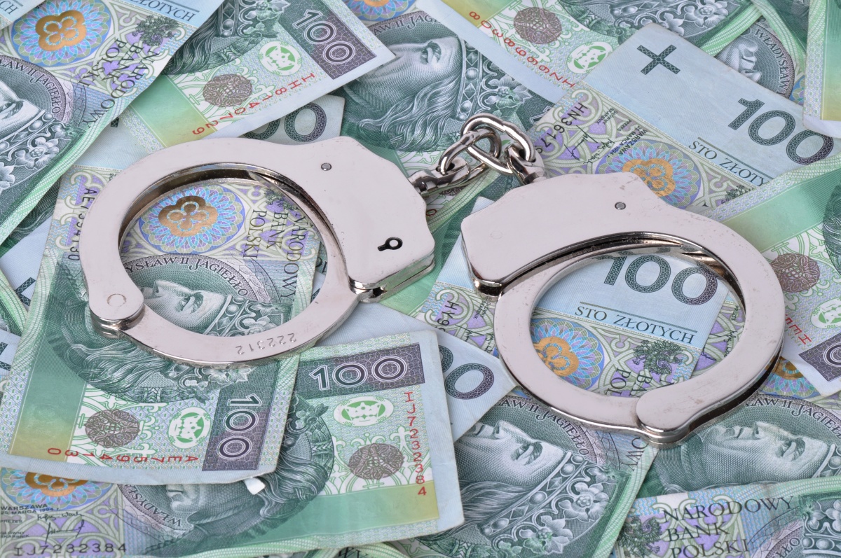 Oszukiwał "na BLIKA". Trafił na żonę policjanta