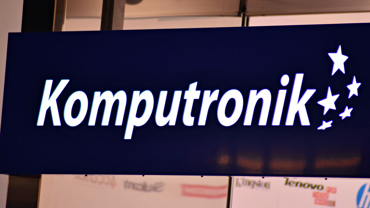 Komputronik ma problemy, w tle łapówki i inne nadużycia