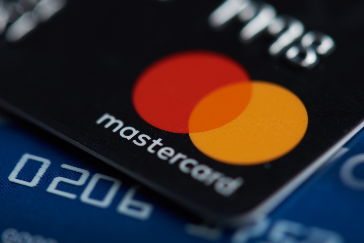 Mastercard i BillTech ułatwią Polakom cykliczne opłacanie rachunków