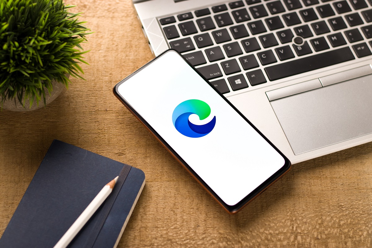 Microsoft Edge ułatwi przesyłanie plików na telefon