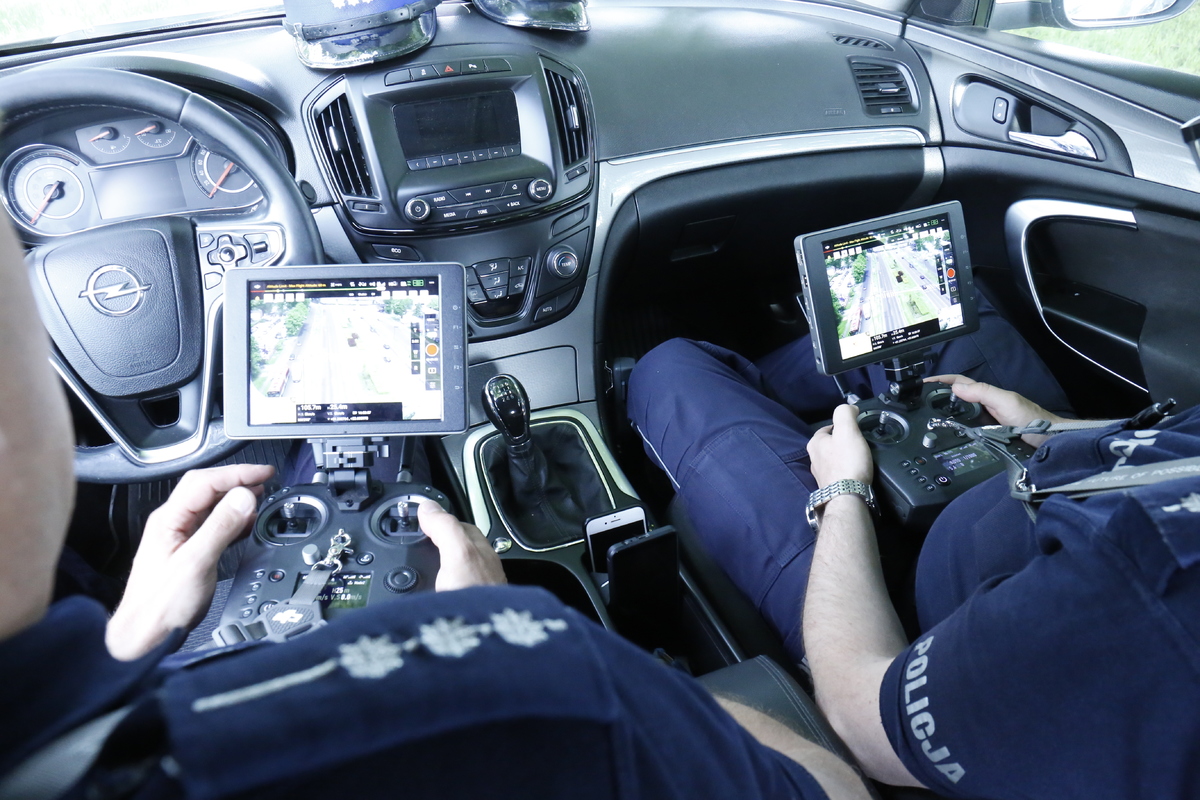 Policja chwali się nową zabawką. Wlepili tak prawie 30 mandatów