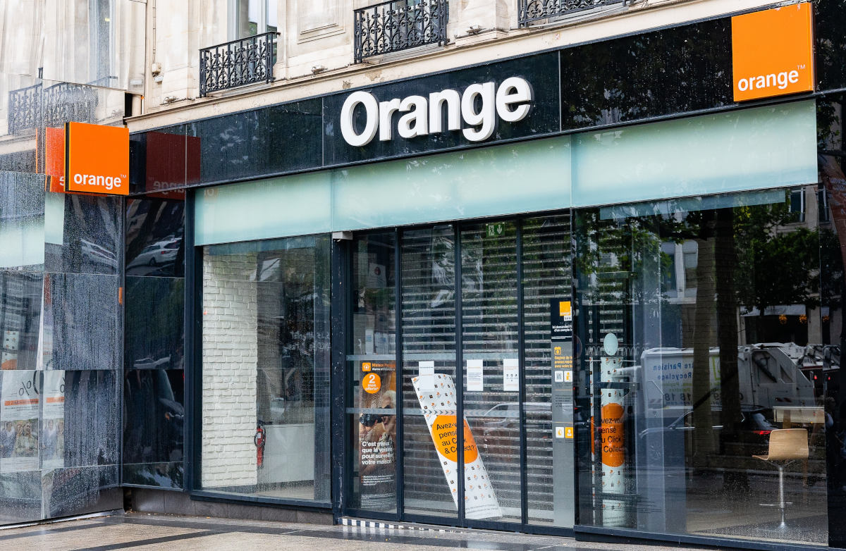 Orange trochę się powtarza, ale ten prezent jest tak dobry, jak gigabajty