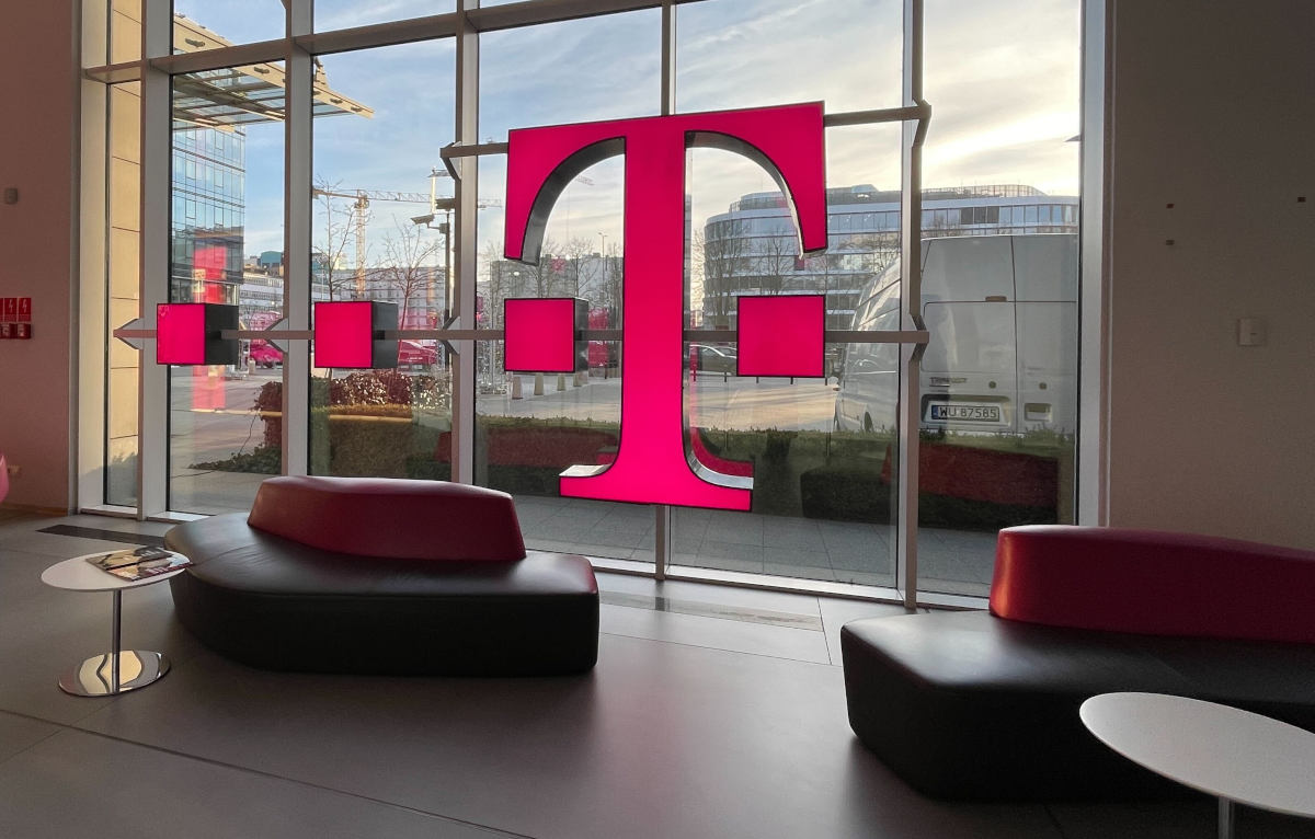 T-Mobile: druga usługa za darmo. Wiosenna promocja przedłużona
