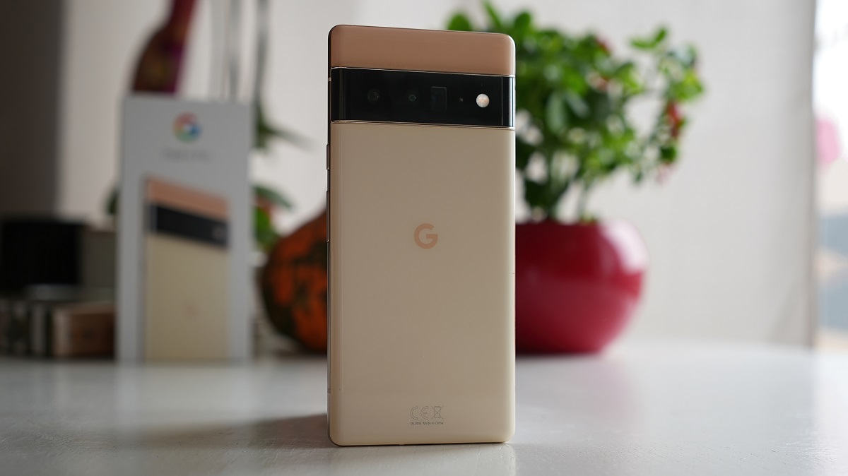 Google wypuścił aktualizację Pixeli. Co naprawia?